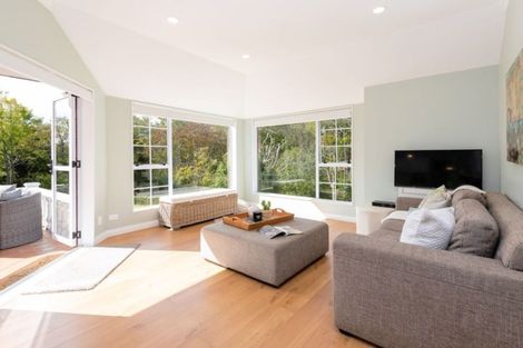 Photo of property in 35 Potts Road, Whitford, Howick, 2571