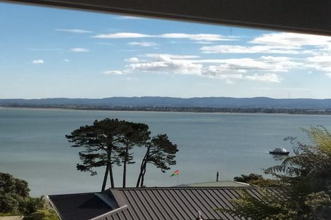 Photo of property in 71b Rosecamp Road, Beach Haven, Auckland, 0626