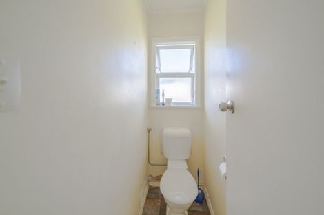 Photo of property in 18 Davidson Avenue, Pirimai, Napier, 4112