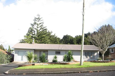 Photo of property in 4 Brough Road, Manurewa East, Auckland, 2102