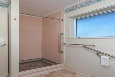 Photo of property in 4/4 Campbell Close, Whangamata, 3620