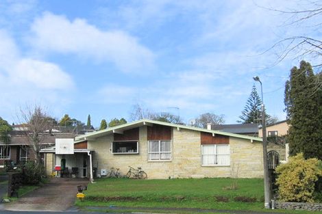 Photo of property in 24 Knightsbridge Place, Dinsdale, Hamilton, 3204