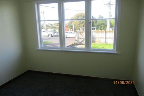 Photo of property in 57 Glendale Road, Glen Eden, Auckland, 0602