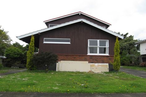 Photo of property in 6 Claresholm Place, Mangere Bridge, Auckland, 2022