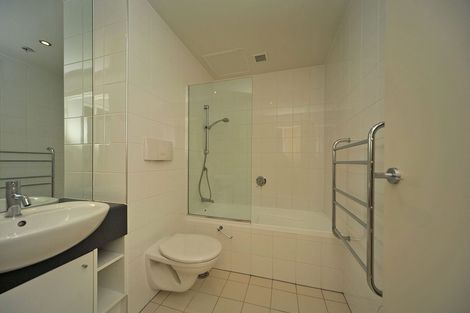 Photo of property in Sanctum Apartment, 10 Ebor Street, Te Aro, Wellington, 6011