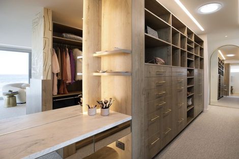 Photo of property in 7 Surf Road, Mount Maunganui, 3116