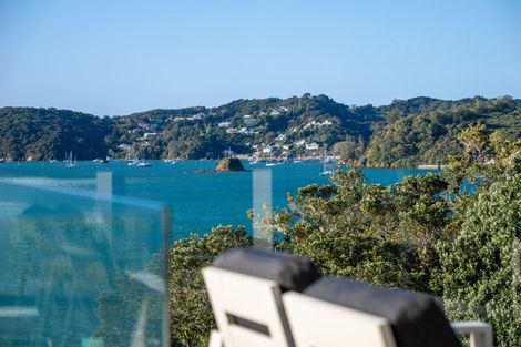 Photo of property in 18b Kaha Place, Russell, 0272