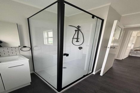 Photo of property in 88 Victoria Street, Carterton, 5713