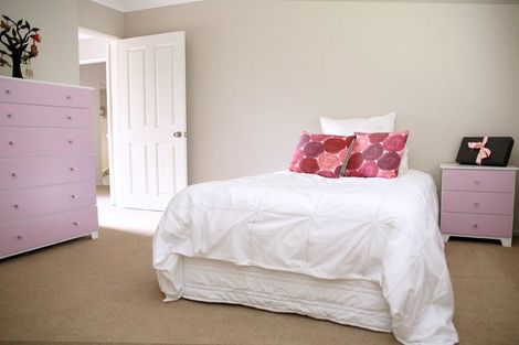 Photo of property in 245c Hill Road, The Gardens, Auckland, 2105