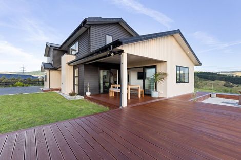 Photo of property in 3 Lealands Lane, Aokautere, Palmerston North, 4471