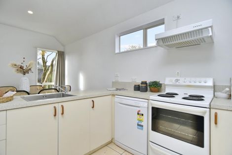 Photo of property in 35 Larch Place, Casebrook, Christchurch, 8051