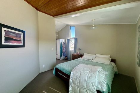 Photo of property in 43 Ohiwa Parade, Ohope, 3121