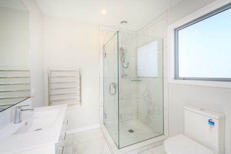 Photo of property in 49 Atlantic Drive, Fitzherbert, Palmerston North, 4410