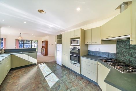 Photo of property in 13 Carlow Grove, Birchville, Upper Hutt, 5018