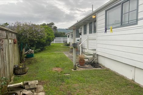 Photo of property in 2 Marram Way, Peka Peka, Waikanae, 5391