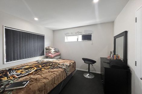 Photo of property in 25 Sohum Place, Manukau, Auckland, 2104