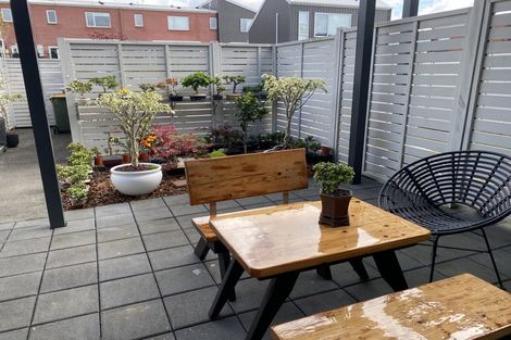 Photo of property in 16 Whimbrel Road, Flat Bush, Auckland, 2019