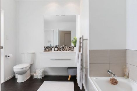 Photo of property in 54 Scoria Close, Pyes Pa, Tauranga, 3112