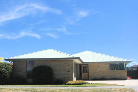 Photo of property in 14 Glenconnor Place, Burwood, Christchurch, 8083