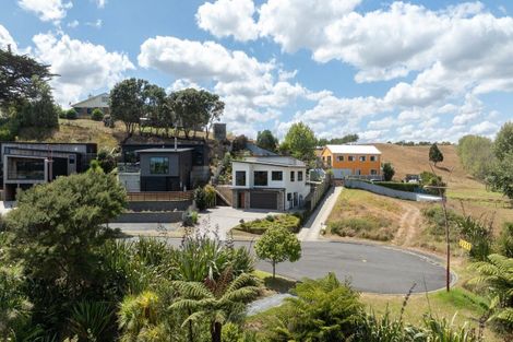 Photo of property in 38 Robertson Street, Raglan, 3225