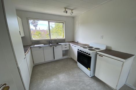 Photo of property in 28 Regency Place, Sunnynook, Auckland, 0632