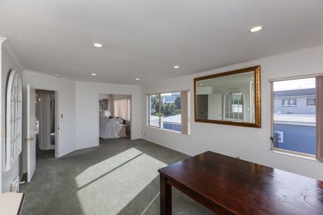 Photo of property in 118 Seaview Road, Paraparaumu Beach, Paraparaumu, 5032