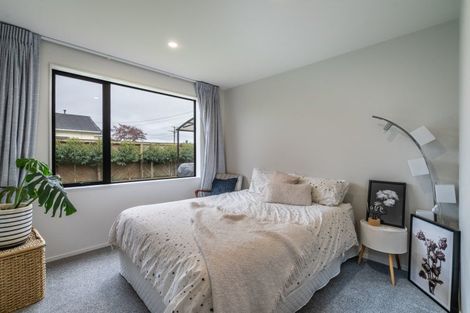 Photo of property in 11 Moa Street, Waikiwi, Invercargill, 9810
