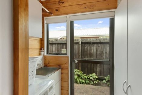 Photo of property in 2/31 Kirsten Place, Parklands, Christchurch, 8083