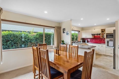 Photo of property in 96 Cedar Drive, Paraparaumu Beach, Paraparaumu, 5032