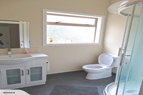 Photo of property in 64 View Hill Road, Little Akaloa, 7583