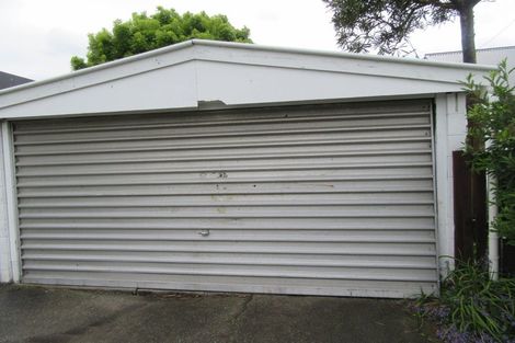 Photo of property in 2/96 Hinau Street, Riccarton, Christchurch, 8041