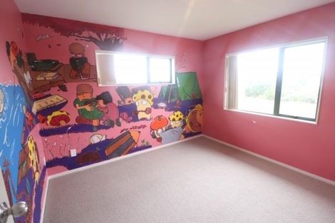 Photo of property in 12 Riverglade Parkway, Te Atatu South, Auckland, 0610