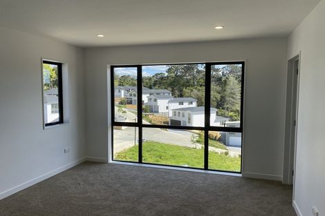 Photo of property in 16 Maika Lane, Birkenhead, Auckland, 0626
