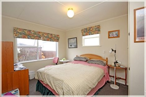 Photo of property in 167 Seabury Avenue, Foxton Beach, Foxton, 4815