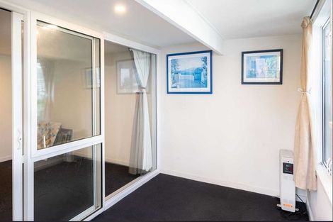 Photo of property in 3 Curletts Road, Sockburn, Christchurch, 8042