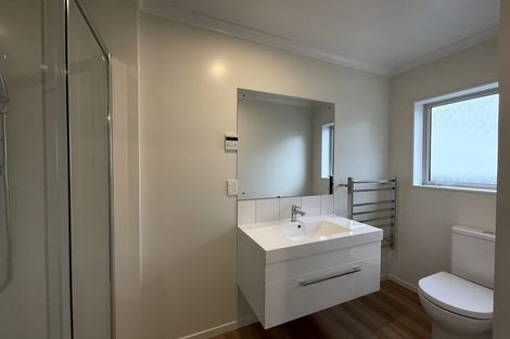 Photo of property in 25 Stockport Grove, Churton Park, Wellington, 6037