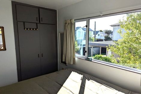 Photo of property in 4a/10 Otley Street, Christchurch Central, Christchurch, 8013