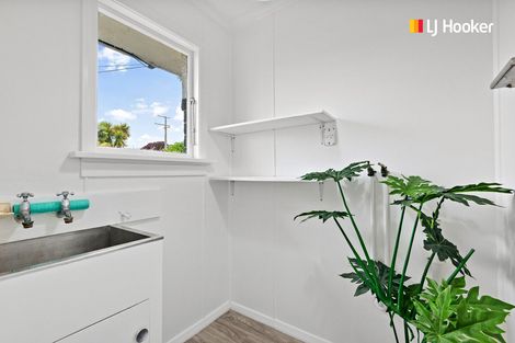 Photo of property in 1 Glendevon Place, Vauxhall, Dunedin, 9013