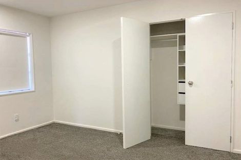 Photo of property in 2 Cyclamen Road, Mangere, Auckland, 2022