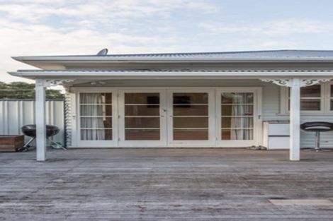 Photo of property in 16 Croydon Road, New Lynn, Auckland, 0600