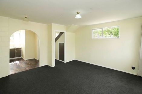 Photo of property in 8/100 Martin Street, Wallaceville, Upper Hutt, 5018