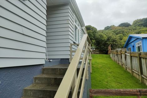 Photo of property in 37 Tukanae Street, Strathmore Park, Wellington, 6022