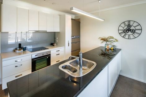 Photo of property in Bellagio Apartments, 10b/39 Taranaki Street, Te Aro, Wellington, 6011