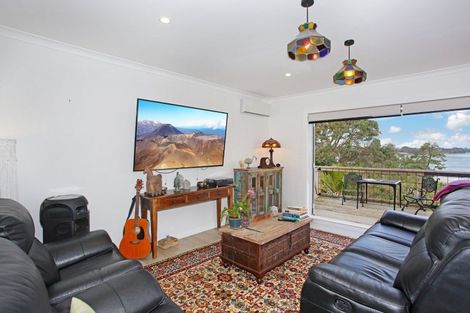 Photo of property in 50 Ronald Avenue, Glenbrook, Waiuku, 2681