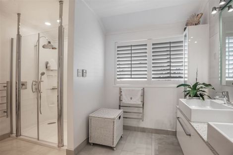 Photo of property in 7 Gigi Place, Conifer Grove, Takanini, 2112