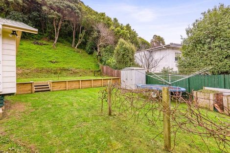Photo of property in 37 Ruahine Street, Paraparaumu, 5032
