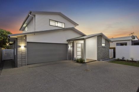 Photo of property in 854b Papamoa Beach Road, Papamoa Beach, Papamoa, 3118