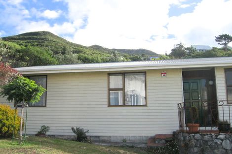 Photo of property in 80 Allington Road, Karori, Wellington, 6012