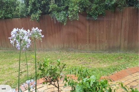 Photo of property in 9 Burnside Court, Rosedale, Auckland, 0632