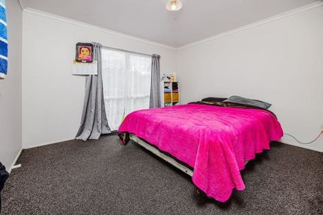 Photo of property in 1/20 Solveig Place, Randwick Park, Auckland, 2105